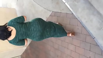 Feet Liking Mature