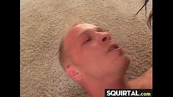 Buttplug Asian Camgirl