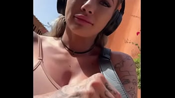 Swap Bust Wife