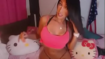 Cleaning Fikt Girl