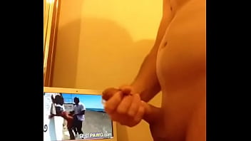Amateur Teen Couple Go Wild