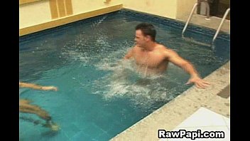 Public Peing