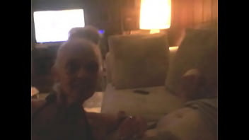 Full Horny Mom