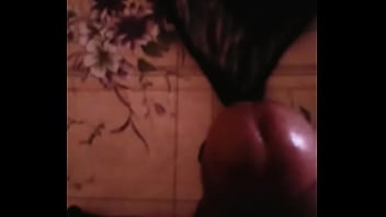 Beatiful Footjob
