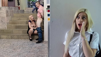 Titless Pee