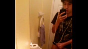 Hands Free Cumshot