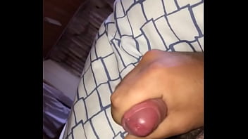 Facesitting Pool Masturbation