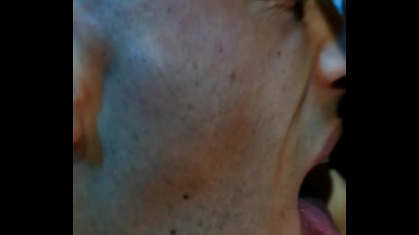 Petite Cum Mouth