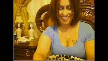 Home Sex Mom Slipping