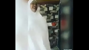 Milf Nipal
