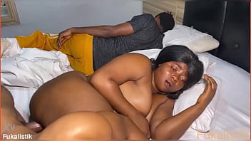 Sleeping Auntyomance
