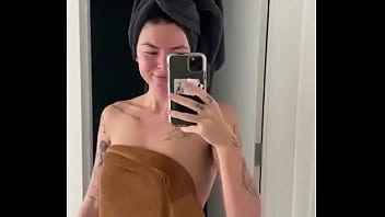 Asian Korean Swallow Cum