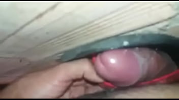 Dido Masturbate