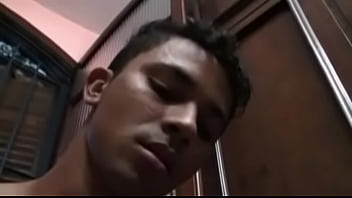 Pissing Gang Bang