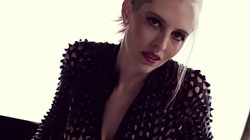 1 Girl 100 Men Fuck