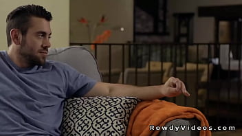 Dropping Pussy Lesbian