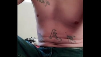 Gay Blowjob Makes Him Cum