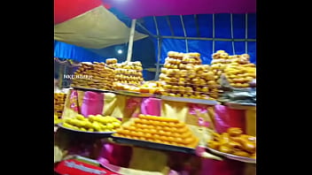 Penyanyi Dangdut Di Kamar Ganti