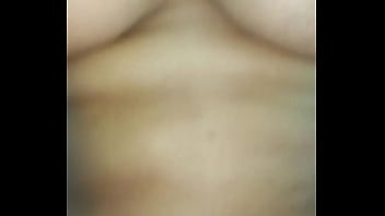 Moms Pube