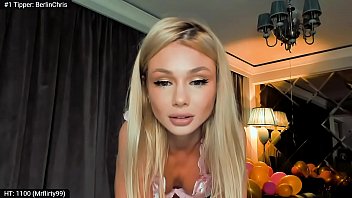 Oiled Hot Mouth