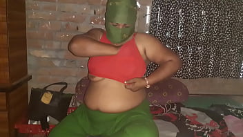 Fake Frends Mom